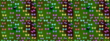 Yeşil lekeli güzel kelebek kumaşı dokusu. Raster illüstrasyonu. Duvar kağıdı için böcek dokusunun tekrarı. Bahar Kelebeği şirin tema.