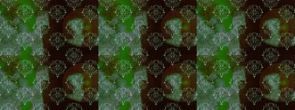 İşlemeli çiçekli, dikişsiz desen. Renkli grunge, koyu yeşil, kahverengi ve siyah çiçeklerle soyut bir arka plan oluşturur. İzler, kumaş, duvar kağıtları, tekstil için raster dokusu.