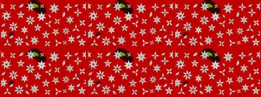 Tekstil, kumaş, kapaklar, duvar kağıtları, baskı, naylon, koleksiyon defteri, örgü, dekupaj için güzel bir eskiz. Küçük kırmızı çiçeklerle oldukça kaliteli besin torbası deseni.