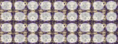 Tarafsız, gri ve menekşe rengi kar tanelerinin olduğu bir Noel kartı. Kar taneleri arka planda. Kış kartı Mutlu Noeller, yeni yıl ve mutlu bayramlar..