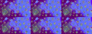 Parlak renkli çiçekleri ve mor renkli yaprakları olan harika bir çiçek deseni. Moda baskıları için zarif bir şablon. Modern çiçek arkaplanı. Halk stili.