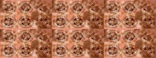 Düz kar karalama ikonları, yılbaşı afişi için kar taneleri silueti, kartlar. Kahverengi, nötr ve bej renklerde şirin soyut kar taneleri raster tasarımı. Yeni yıl kar tanesi.