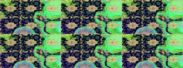 Arkaplan, kumaş, altın duvar kağıdı. Düz elle çizilmiş klasik koleksiyon. Raster Golden eskiz kalıbı. Altın elementlerle yeşil renklerde altın desen.