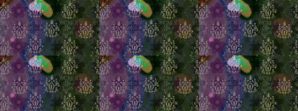 Modern tasarım posteri, kapak resmi, gri ve mor renkli kart tasarımı. Son moda kar taneleri ve elementler onun kartlarını gösteriyor. Retro stil dokusu, şablon kış elementleri. Kar taneleri tasarımı.