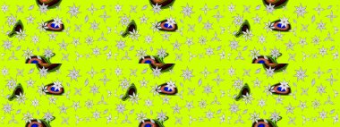 Tekstil ve kapak tasarımı için mükemmel. Yeşil renkli çiçekler. Elle çizilmiş sonbahar çiçeği deseni. Doodle tarzı. Renkli yeşil çizim deseni.