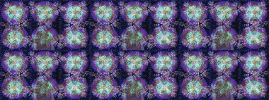 Sanat terapisi tarzı zen çizim için gri, mor ve mavi mandala şeklinde kar taneleri. El çizimi, dövme stili, kumaş tasarımı ve Raster illüstrasyonunda kartlar..