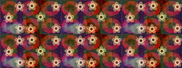 Güzel süs eşyası. Kahverengi, kırmızı ve yeşil renkli kar tanesi süsü. Kar taneleri izole edildi. Kar tanesi süsü Raster illüstrasyonu.