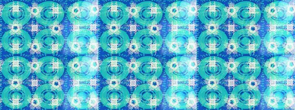 Raster resim. Elle çizilmiş antistress kar tanesi. Kış boyama sayfaları yetişkin Sanat Terapisi için. Kapak, poster, tişört ya da dövme için şablon.