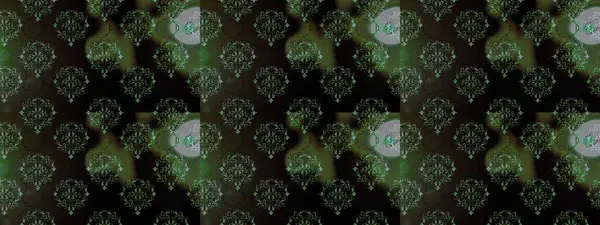 Siyah, gri ve yeşil arka planda. Tekstil, kumaş, ambalaj, hatıra defteri için hoş bir çiçek arkaplanı. Çocuksu tasarım. Elle çizilmiş karalama çiçekleri ile pürüzsüz desen.