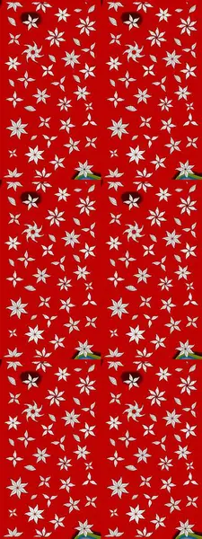 Yumuşak, bahar çiçekli arka plan. Çiçekli karalama şeklinde Raster çiçek deseni. Kırmızı renkte çiçekler.