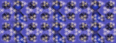 Yüzey için tekrarlanan doku, ambalaj kağıdı, menekşe üzerine kar tanesi, mavi ve nötr renkler. Kış kar taneleri, raster arka plan.