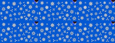 Raster suluboya çiçek deseni, narin çiçekler, mavi çiçekler, tebrik kartı şablonu. Raster Güzel kumaş deseni.