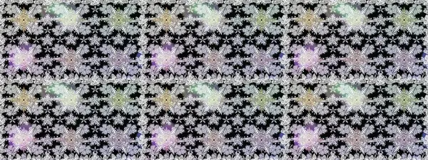 Siyah renkli çiçekler. Çiçekli kusursuz retro desen. Düz Çiçek Elementleri Tasarımı. Renkli Yaz Temalı Kusursuz Arkaplan.