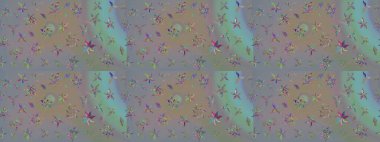 Gri ve bej renkli çiçekler. Kumaş desenli papatya çiçekleri ayrıntıları.