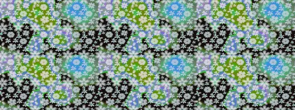 Çiçeğin suluboya çizimlerinin mükemmel deseni. Suluboya çizim kalıbı. Dekorasyon ve tasarım için güzel bir desen. Eski model. Moda yazdırma.