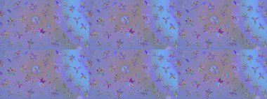 Raster illüstrasyonundaki çiçek desenli çizim. Mor ve mavi renkte çiçekler. Renkli Bahar Teması eskiz kalıbı. Düz Çiçek Elementleri Tasarımı.