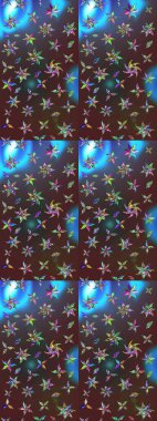 El çizimi çiçek çizimi deseni (fayans). Şirin çiçekli, desenli, kahverengi ve mor renkli bir eskiz deseni. Tekstil için suluboya çizim deseni.