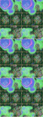 Yeşil ve mavi arka planda. Çocuksu tasarım. Tekstil, kumaş, ambalaj, hatıra defteri için hoş bir çiçek arkaplanı. Elle çizilmiş karalama çiçekleri ile pürüzsüz desen.