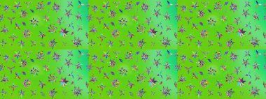 Vadinin yeşil ve mavi renkli çiçekleri. Suluboya, elle çizilmiş. Raster - stok. Taslak arkaplan deseni.