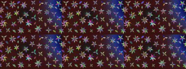 Üst manzara, yumuşak kahverengi ve mor renkli. Sevgililer günü ve tebrik kartı konsepti için şık bir davetiye. Manzaralı çiçek deseni. Çiçek kompozisyonu, el boyası, hassas şablon..