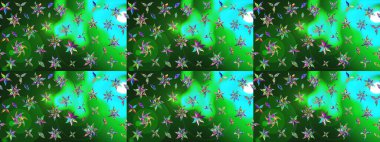 Raster çiçek desenleri çiziyor. Vadinin renkleri.