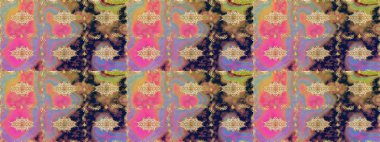 Antika altın tekrarlanabilir duvar kağıdı. Barok tarzında altın çiçekli süs. Pembe renklerdeki altın element. Şam çizimi tekrarlanan desen.