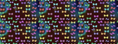 Robot resim. Kelebek. Kahverengi arkaplanda izole edilmiş web tasarımı için renk çizgisi düzenleyici.