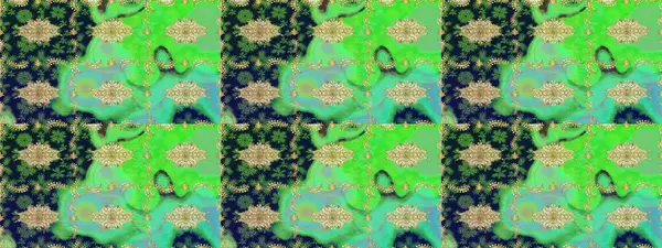 Çiçek süslemeli Raster eskiz deseni. Süslü dantel iz sürücü. Duvar kâğıdı için altın süslü bir illüstrasyon. Doğu tarzında klasik tasarım öğesi. Yeşil renkler üzerine geleneksel Arapça dekor.