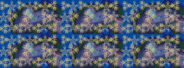 Küçük renkli çiçekler. Küçük çiçekte güzel bir desen. Motley illüstrasyonu. Çiçekli bahar çiçekleri. Moda baskıları için zarif bir şablon.