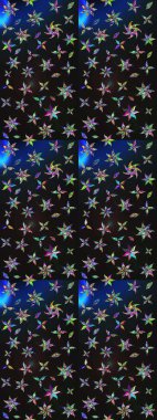 Gri ve mavi renkte çiçekler. Kumaş desenli papatya çiçekleri ayrıntıları.