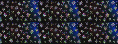 Gri ve mavi renkte çiçekler. Çiçekli karalama şeklinde Raster çiçek deseni. Nazik, sevimli çiçek arkaplanı..