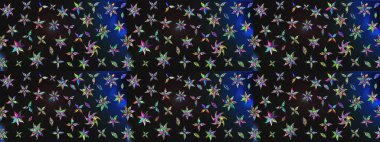 Küçük gri ve mavi çiçeklerle oldukça eski bir besin torbası deseni. Tekstil, kumaş, kapaklar, duvar kağıtları, baskı, paket, koleksiyon defteri, örgü, dekupaj için çiçek arkaplanı..