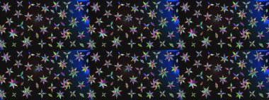 Tekstil için suluboya eskiz deseni. Şirin çiçekli, desenli, gri ve mavi renklerde renkli çizimler. El çizimi çiçek çizimi deseni (fayans)).