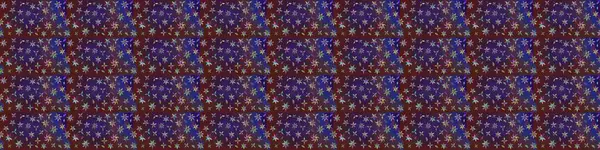 Eskiz arkaplan modeli. Menekşe ve mor renkli vadi çiçekleri. Raster - stok. Suluboya, elle çizilmiş.