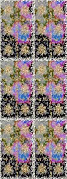 Klasik raster sarısı, kusursuz desen. Çiçek süsü kumaş deseni, cam, çiçek desenli altın elementli gri renkli metal..