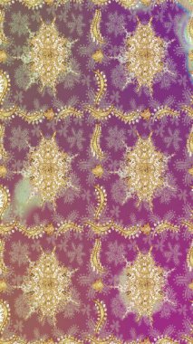 Süslü raster dekorasyonu. Mor renklerdeki altın element. Mor yerine altın rengi barok çiçekli çizim deseni. Lüks, kraliyet ve Viktorya dönemi konsepti.