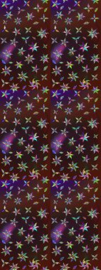 Üst manzara, yumuşak stil. Kahverengi ve mor renkte manzaralı çiçek deseni. Sevgililer günü ve tebrik kartı konsepti için şık bir davetiye. Çiçek kompozisyonu, el boyası, hassas şablon..