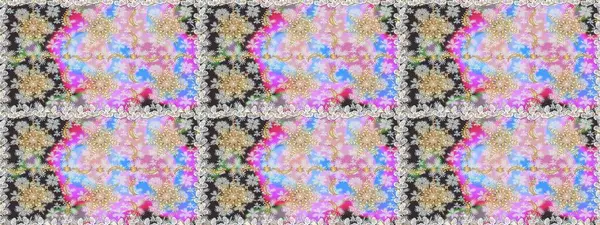 Dekoratif simetri arabesk. Kusursuz ortaçağ çiçek deseni. Tarafsız renklerde altın. Raster illüstrasyonu. Doğum günü, davetiye ya da afiş için tebrik kartı.