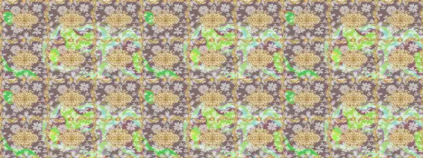 Tarafsız renklerde altın element. Antika altın tekrarlanabilir duvar kağıdı. Barok tarzında altın çiçekli süs. Şam çizimi tekrarlanan desen.