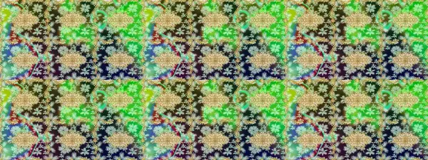 2019 Noel 'i, kar tanesi, yeni yıl. Altın elementli yeşil renkte klasik eskiz deseni.