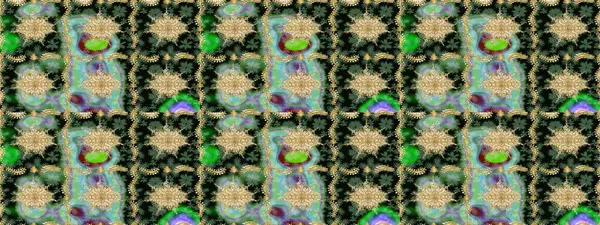 Geleneksel oryantasyon süsü. Yeşil renkler ve altın elementler üzerine çizim. Klasik Raster Golden eskiz kalıbı. Klasik vintage arkaplan.