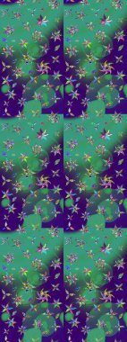 Eskiz arkaplan modeli. Mavi ve yeşil yapraklı yabani çiçekler. Suluboya, elle çizilmiş. Raster illüstrasyonu.