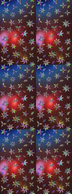 Çiçeksel çizim kalıbının yansıması. Vadinin çiçekleri kahverengi ve mavi renklerde.