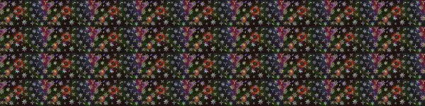 Raster illüstrasyonu. Çiçek desenli çizim. Asya tekstil tarzında. Raster illüstrasyonu. Gri ve kahverengi renkte çiçekler.