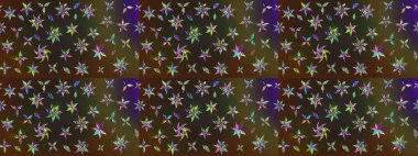 Kahverengi ve gri renkli çiçekler. Küçük çiçekte sevimli çiçek deseni var..