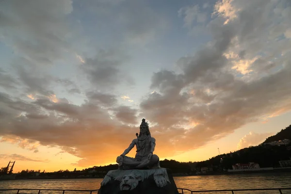 Heer Shiva Staute Aan Oevers Van Rivier Ganga Rishikesh — Stockfoto