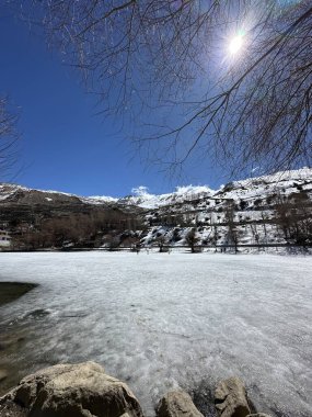 Hindistan, Spiti Vadisi 'ndeki Kee Manastırı manzarası