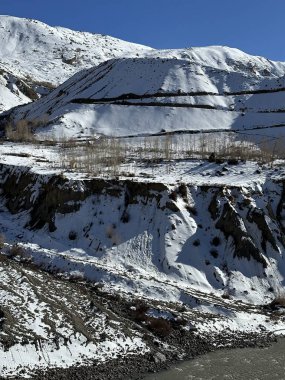 Hindistan, Spiti Vadisi 'ndeki Kee Manastırı manzarası