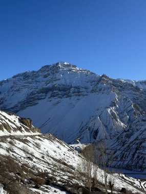 Hindistan, Spiti Vadisi 'ndeki Kee Manastırı manzarası