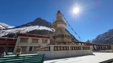 Hindistan, Spiti Vadisi 'ndeki Kee Manastırı manzarası